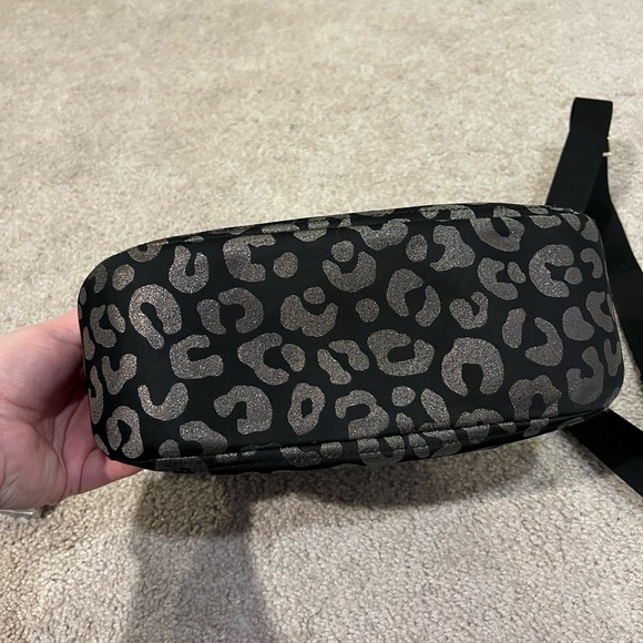 Kate Spade Chelsea “The Little Better” Leopard Print Crossbody Bag - Picture 15 of 15